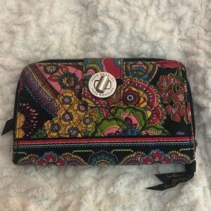 Vera Bradley wallet - never used